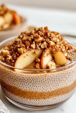 Apple Crumble Chia Pudding