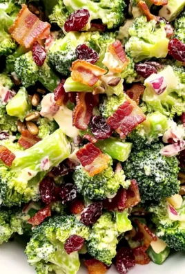 Best Broccoli Salad Recipe (Easy, Make-ahead recipe)