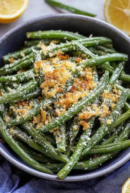 Crispy Garlic Parmesan Green Beans