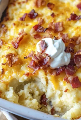 Loaded Cauliflower Casserole with Cheese and Bacon | KETO